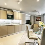 Bootham Urban Space Apartment